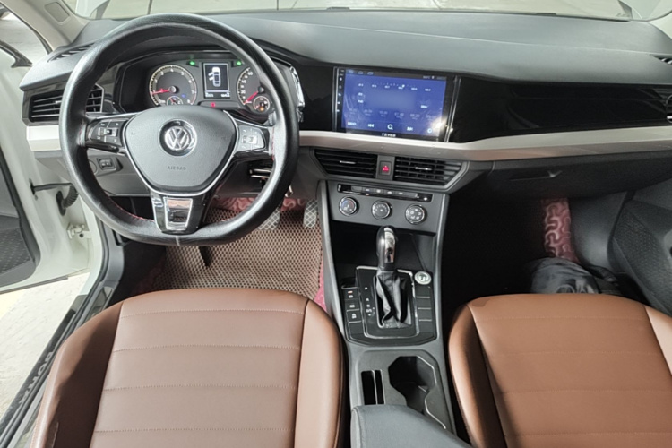 Volkswagen Bora 2019 car image #10