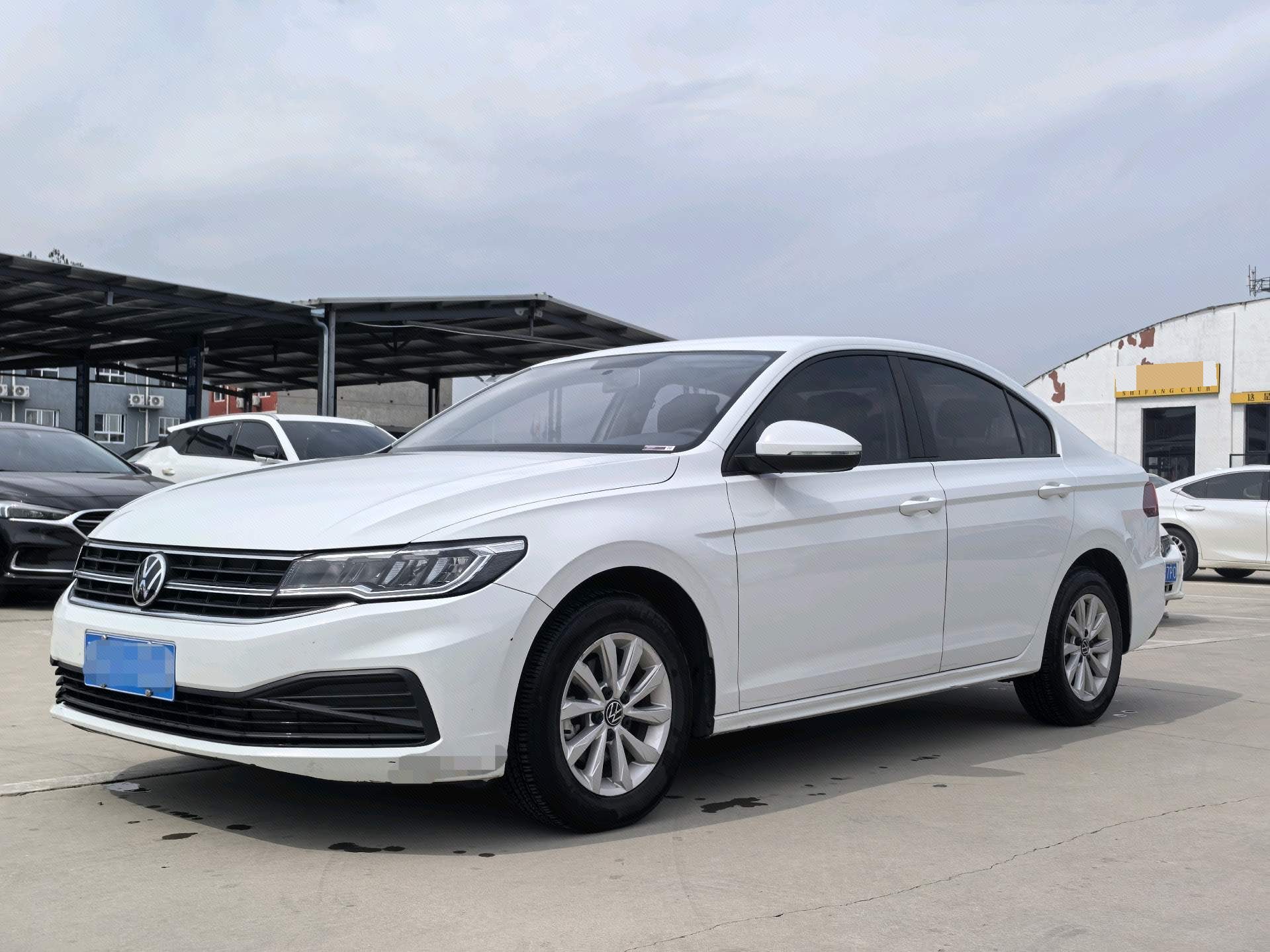 Volkswagen Bora 2023 car image 