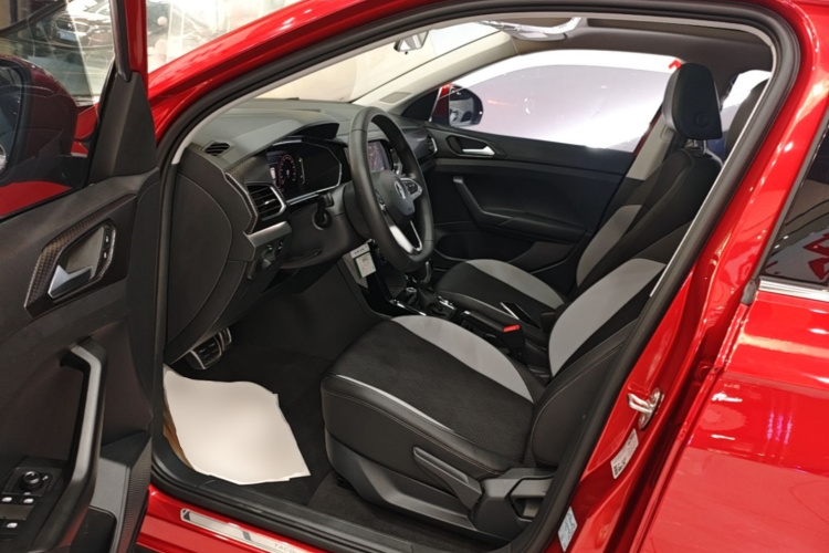 Volkswagen Tacqua 2020 #16 Volkswagen Tacqua 2020 car image #16