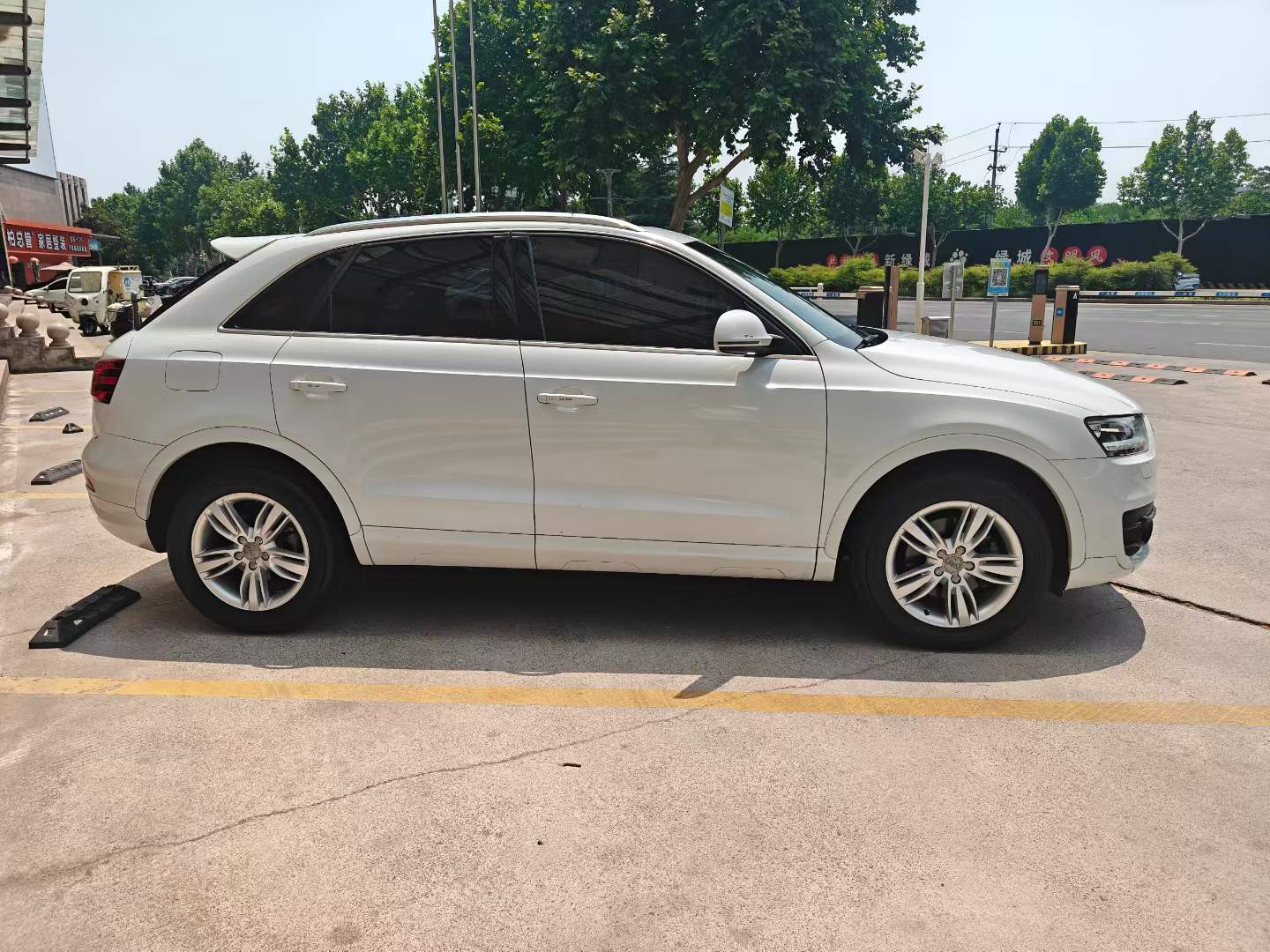 Audi Q3 2014 immagine di auto #5