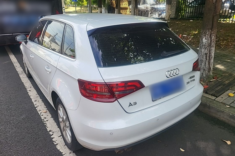 Audi A3 2016 imagem de carro #5