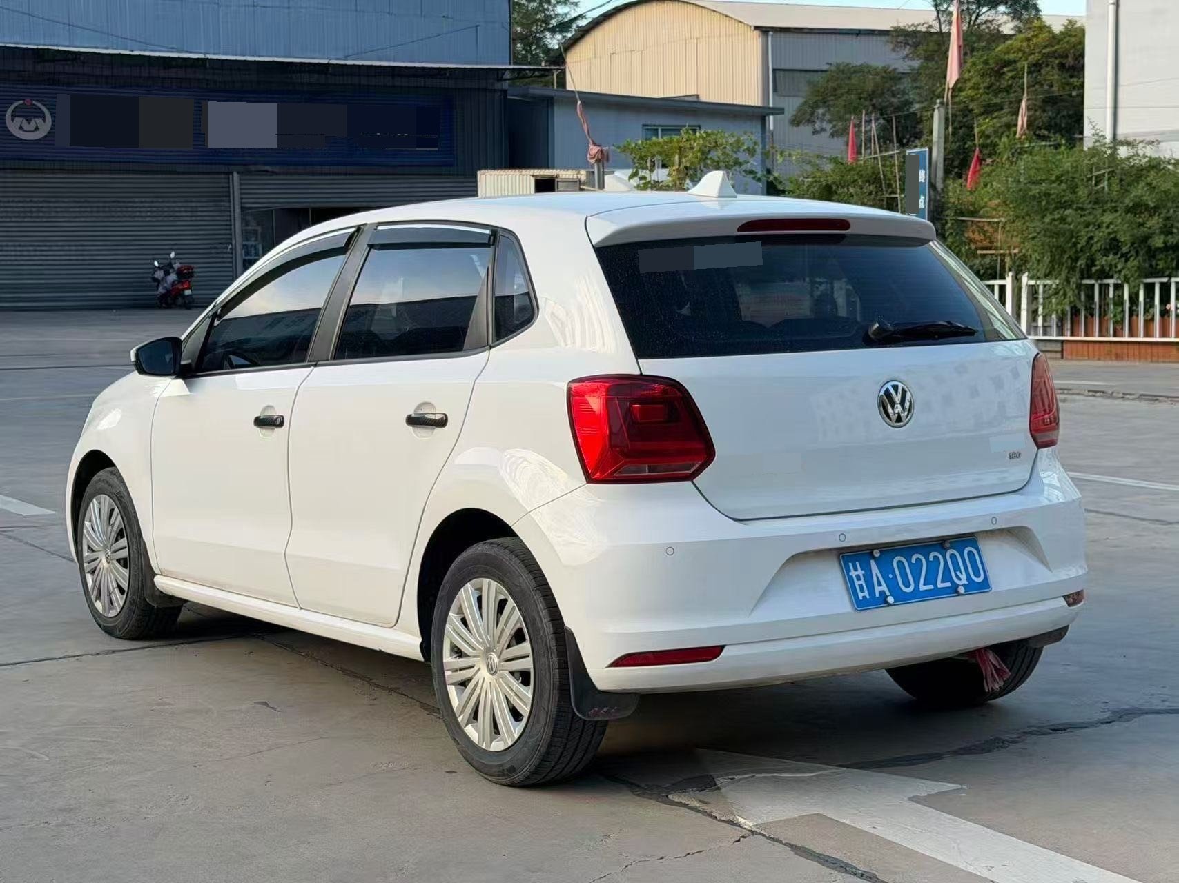 Volkswagen Polo 2017 car image #7
