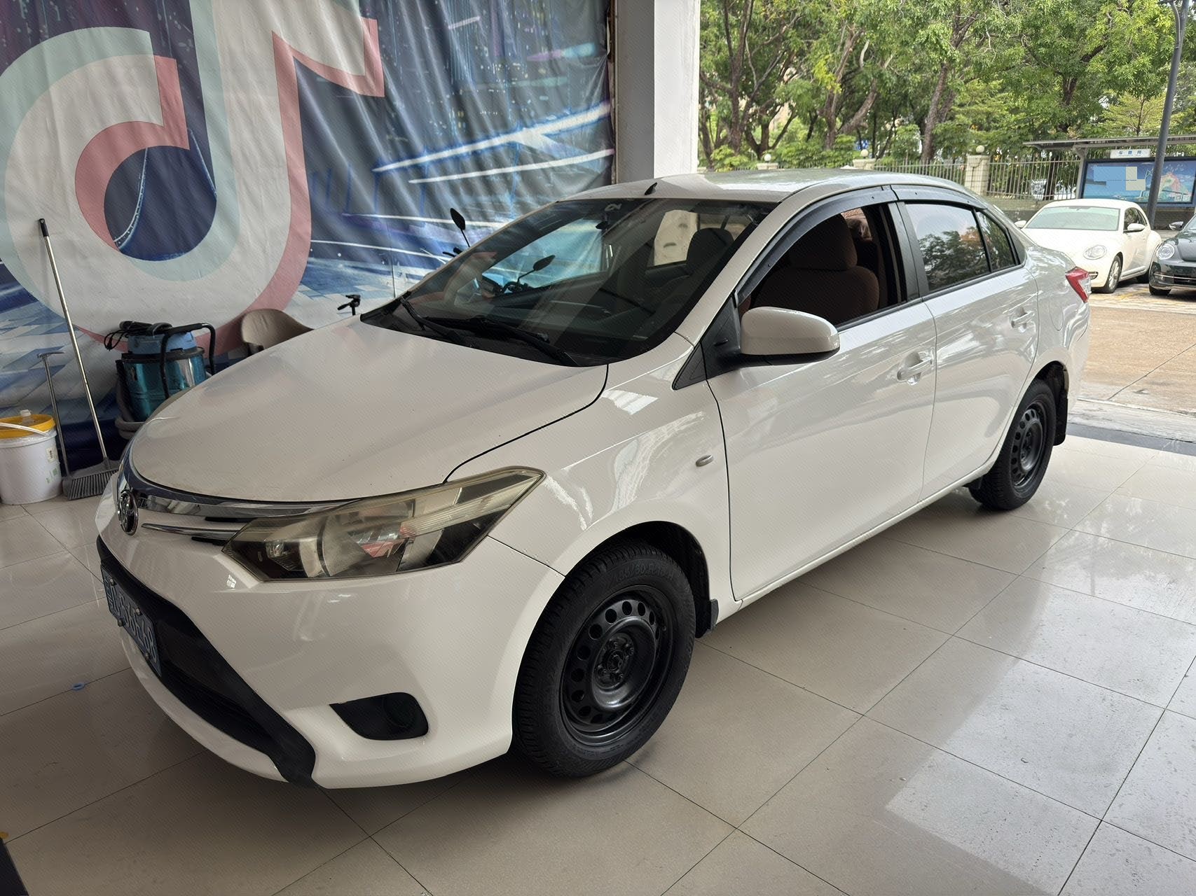 Toyota Vios 2015 Toyota Vios 2015 car image