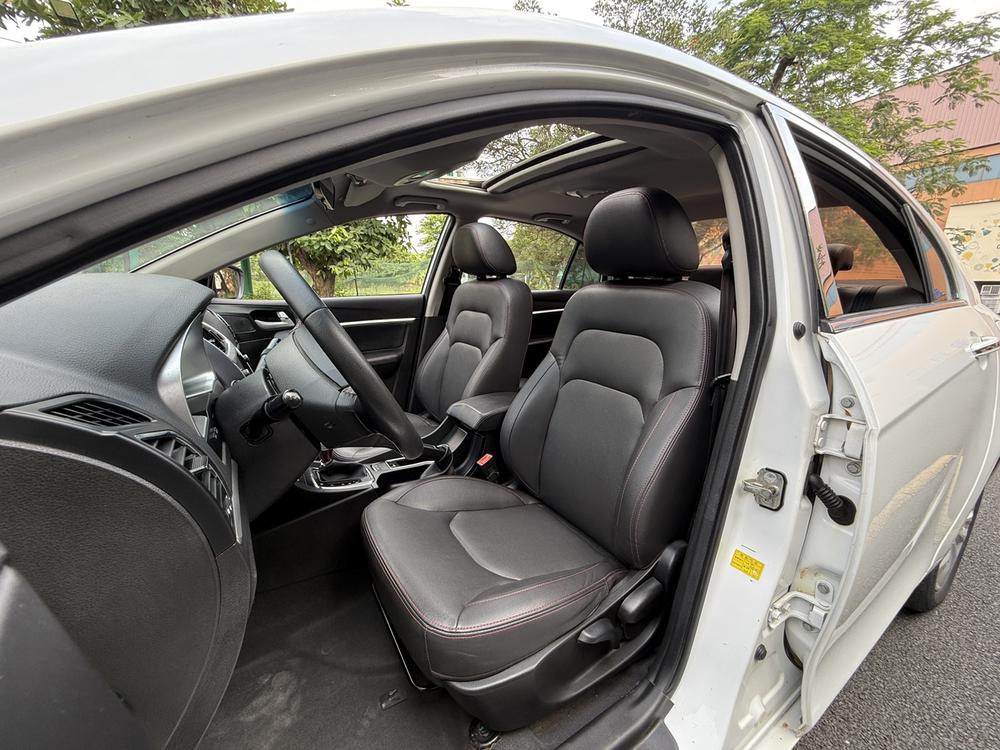 GEELY Emgrand 2015 #15 GEELY Emgrand 2015 car image #15