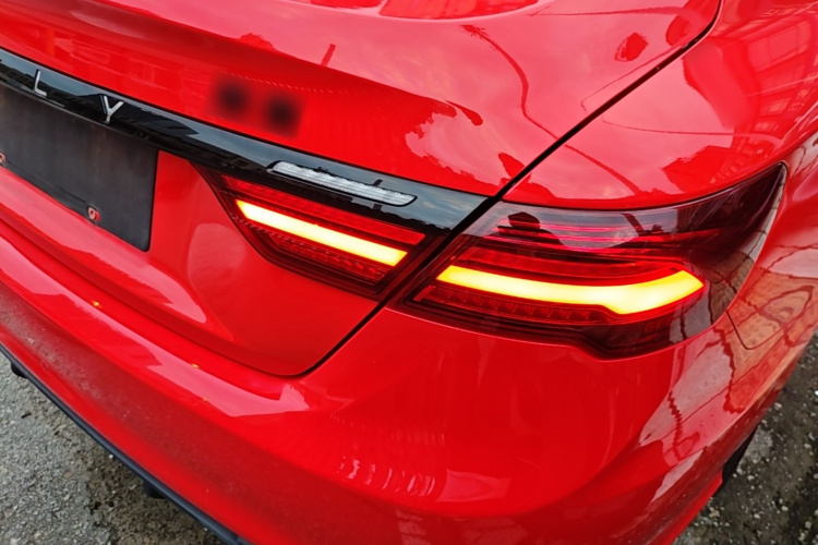 GEELY Binray 2021 car image #8