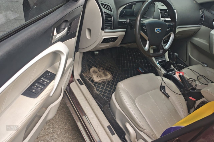 GEELY Emgrand 2016 car image #18