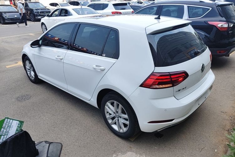 Volkswagen Golf 2019 #5 Volkswagen Golf 2019 car image #5