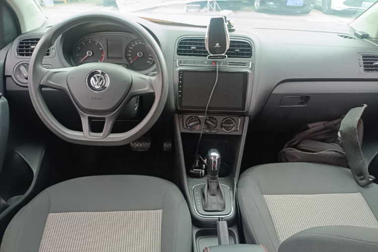 Volkswagen Polo 2019 #11 Volkswagen Polo 2019 car image #11