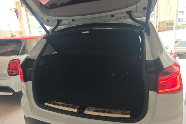 BMW X1 2019 #19 BMW X1 2019 car image #19