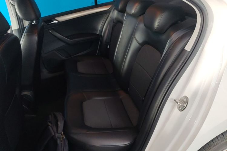 Volkswagen Santana 2015 #17 Volkswagen Santana 2015 صورة سيارة #17