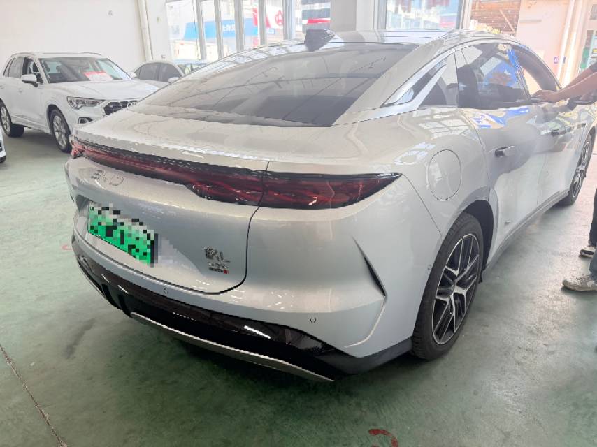 BYD HanL 2025 #2 BYD HanL 2025 изображение автомобиля #2
