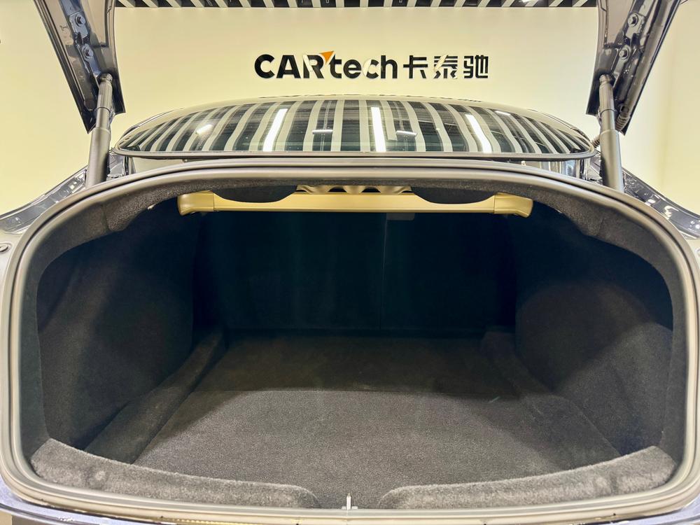 Tesla Model 3 2024 car image #24
