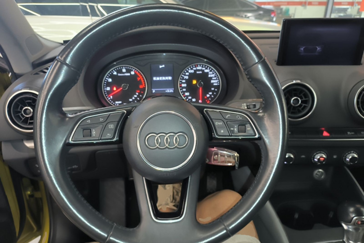 Audi A3 2018 #15 Audi A3 2018 car image #15