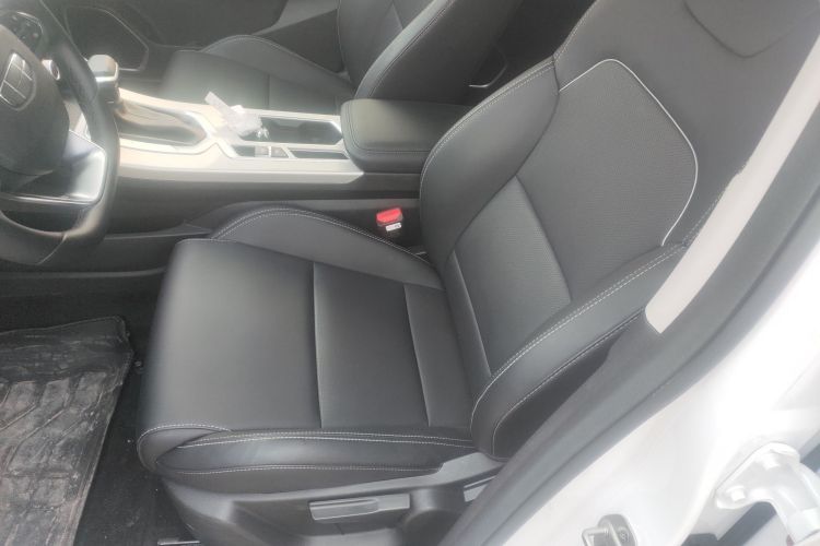 GEELY Coolray 2025 #19 GEELY Coolray 2025 car image #19