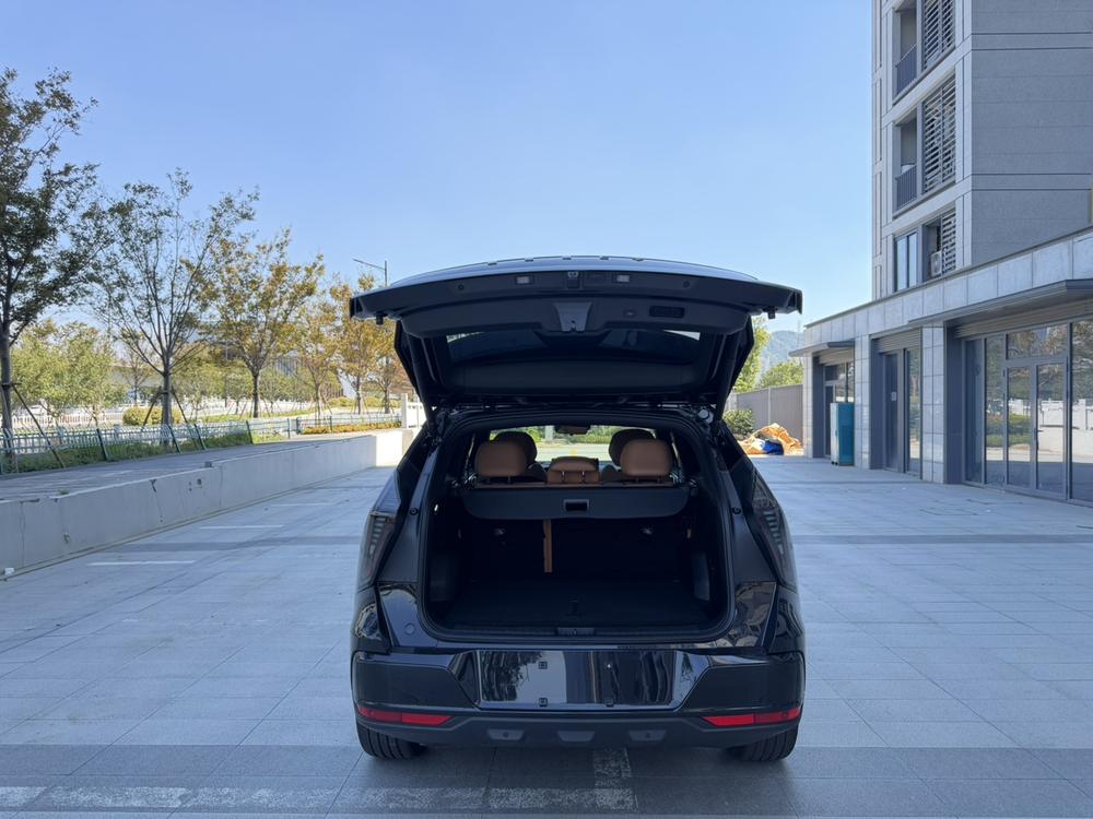 2026 imagen de coche #12
