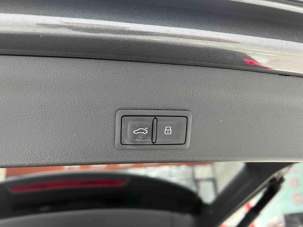Audi Q3 2023 #15 Audi Q3 2023 car image #15
