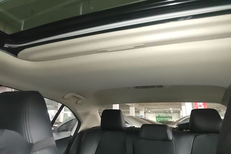 Toyota Corolla 2021 car image #18