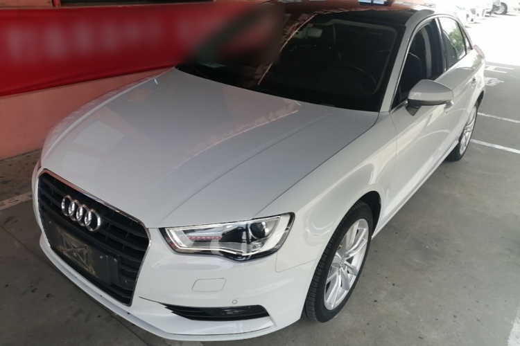 Audi A3 2016 car image #2