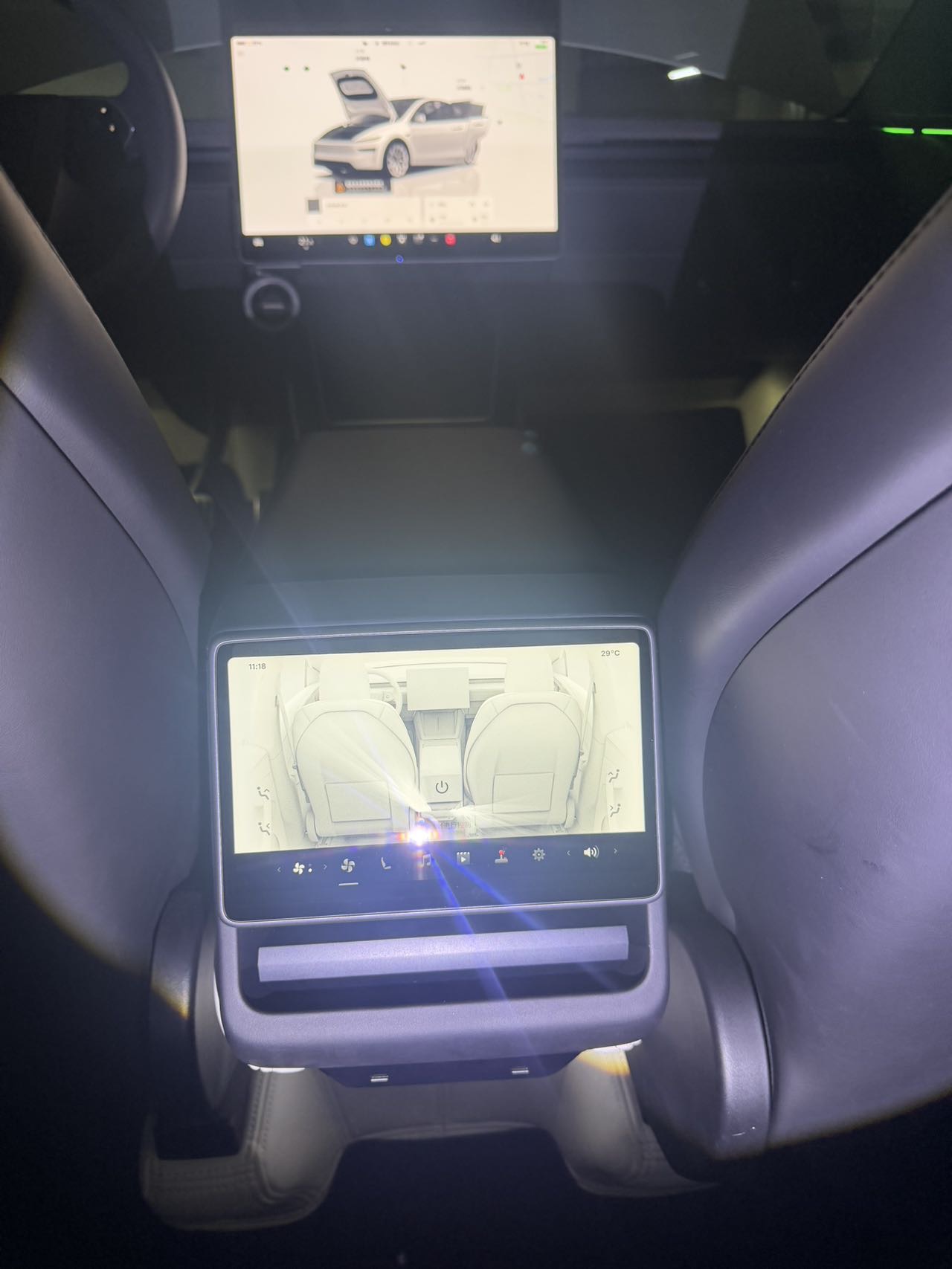 Tesla Model Y 2025 car image #14