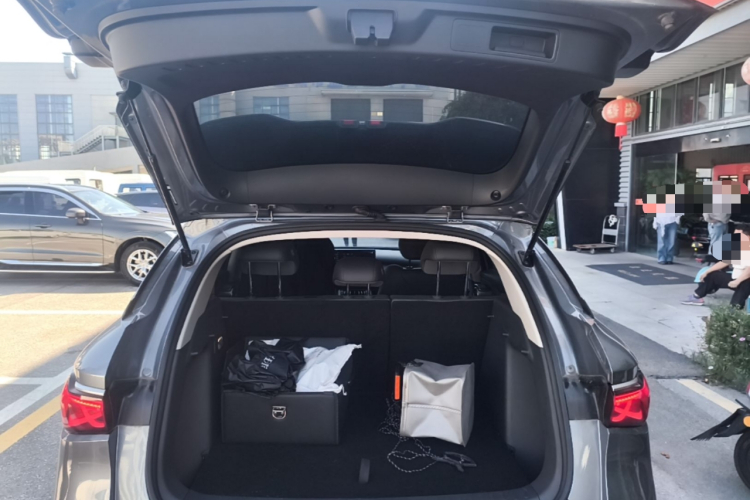BYD Yuan Plus 2025 immagine di auto #19