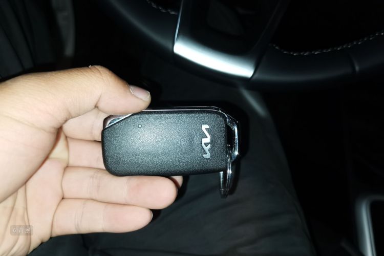 Kia KX1 2026 car image #10