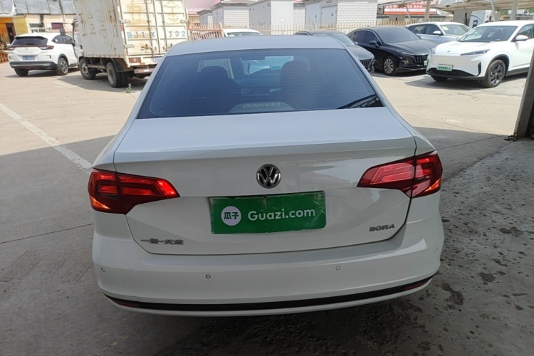 Volkswagen Bora 2023 car image #6