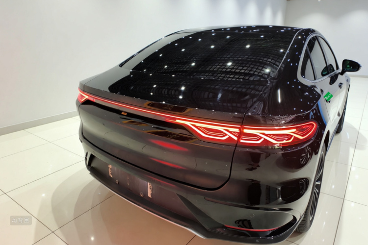 BYD Han 2023 car image #6