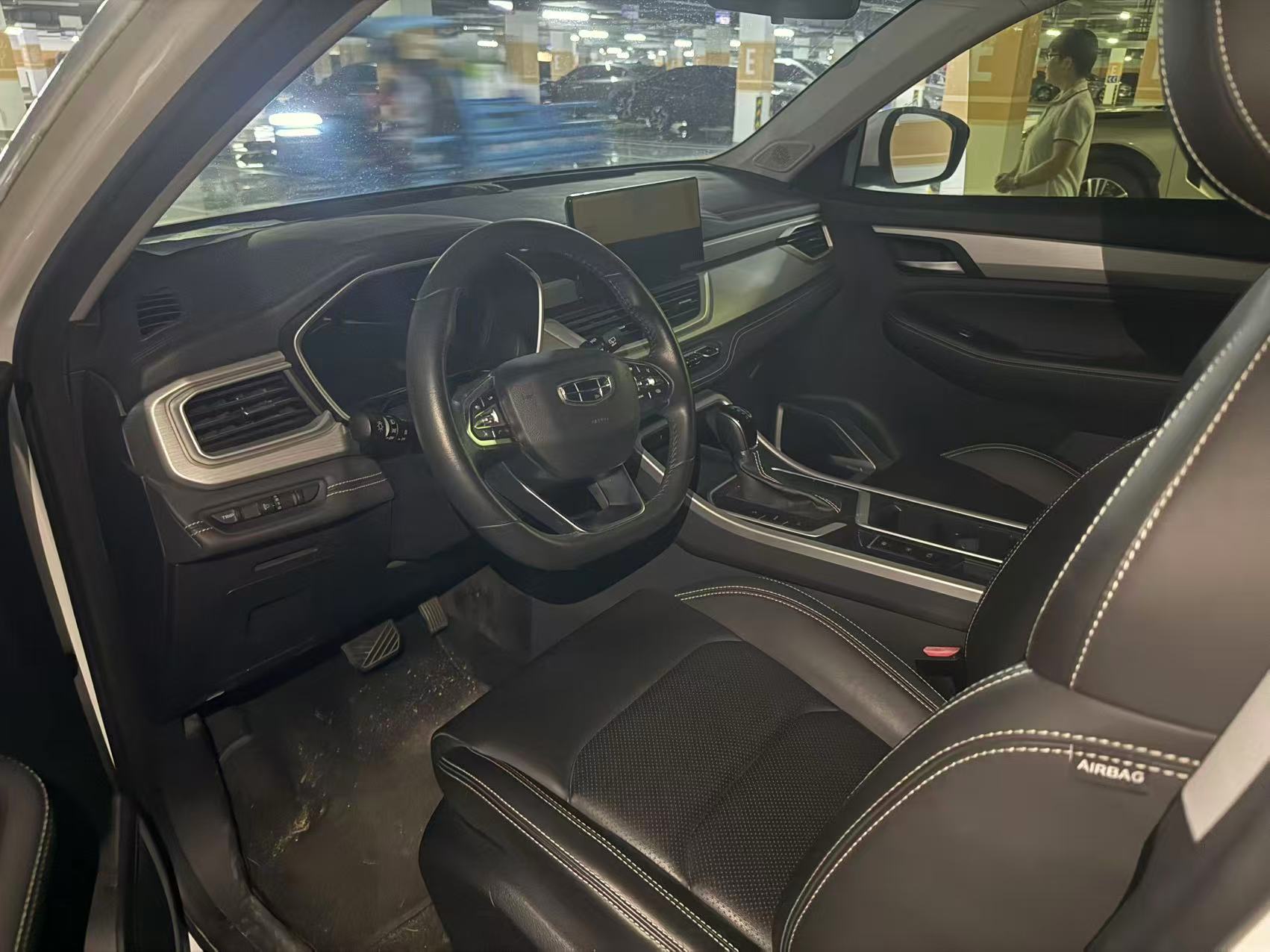 GEELY Vision X6 2020 #3 GEELY Vision X6 2020 car image #3