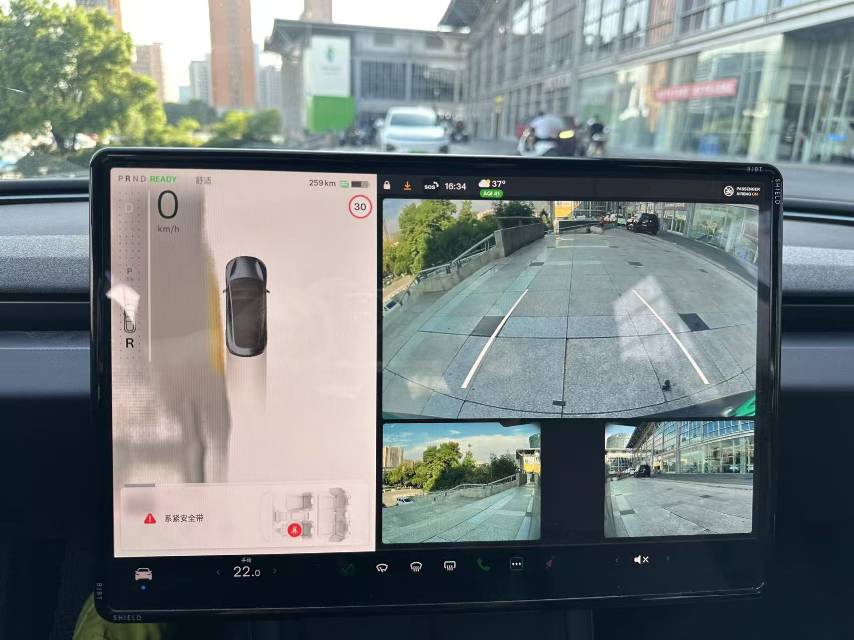Tesla Model 3 2024 #9 Tesla Model 3 2024 car image #9