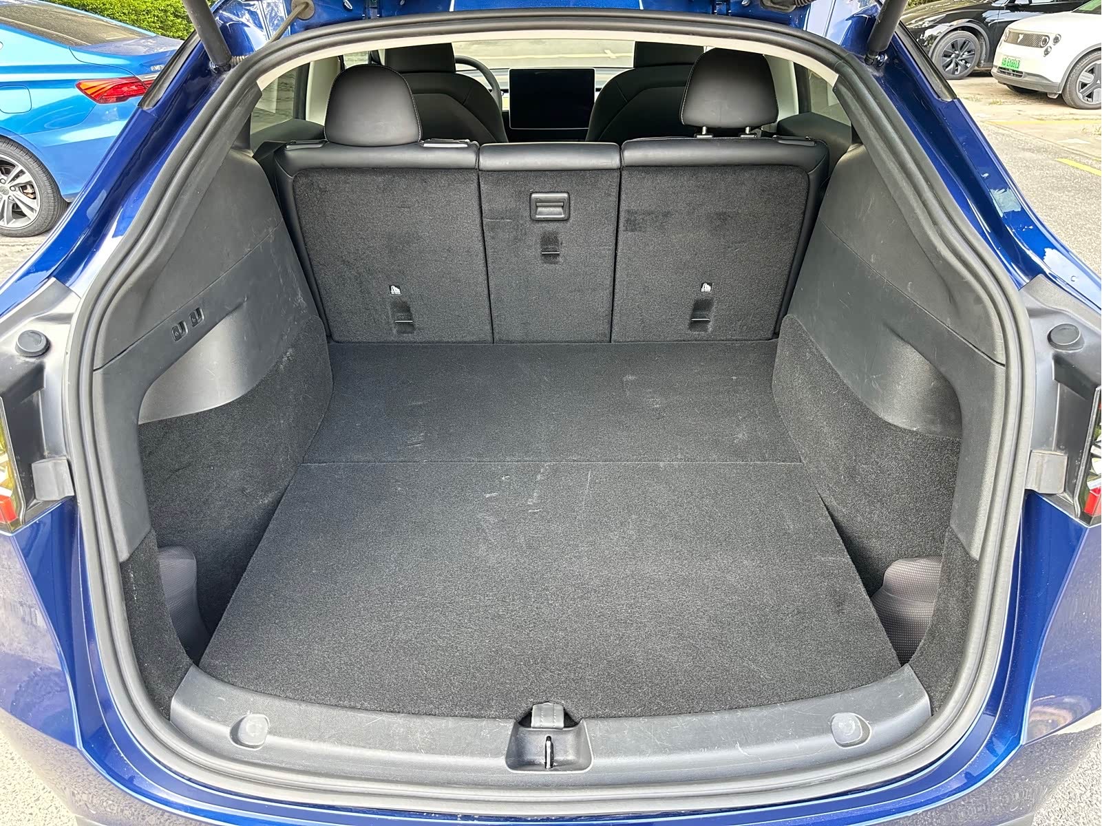 Tesla Model Y 2023 #21 Tesla Model Y 2023 car image #21