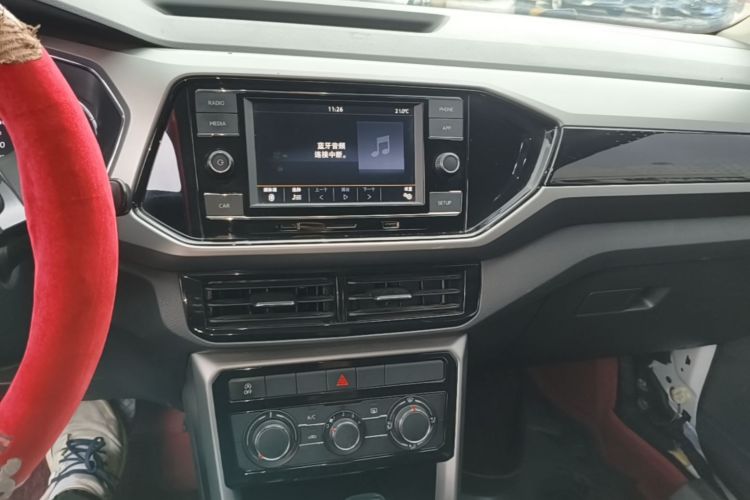 Volkswagen T-Cross 2020 #13 Volkswagen T-Cross 2020 صورة سيارة #13