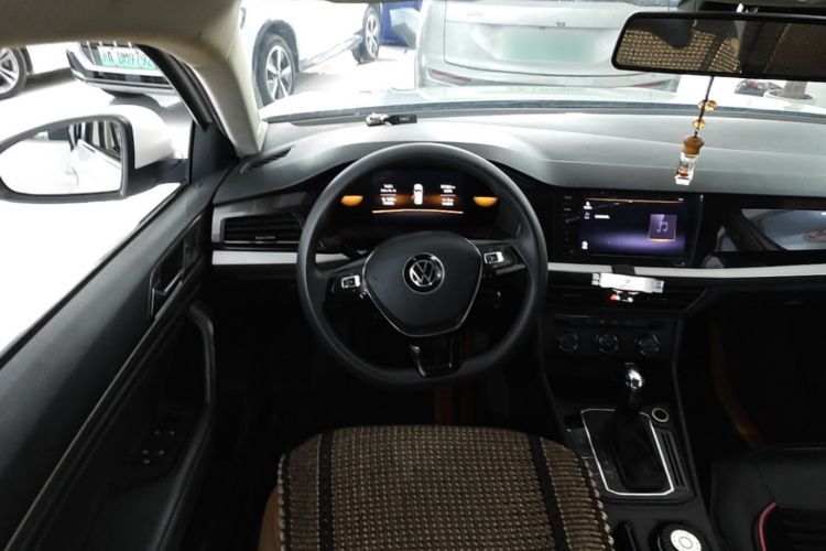 Volkswagen Lavida 2022 #11 Volkswagen Lavida 2022 car image #11