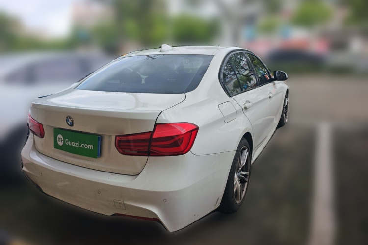 BMW 3 Series 2017 #7 BMW 3 Series 2017 car image #7