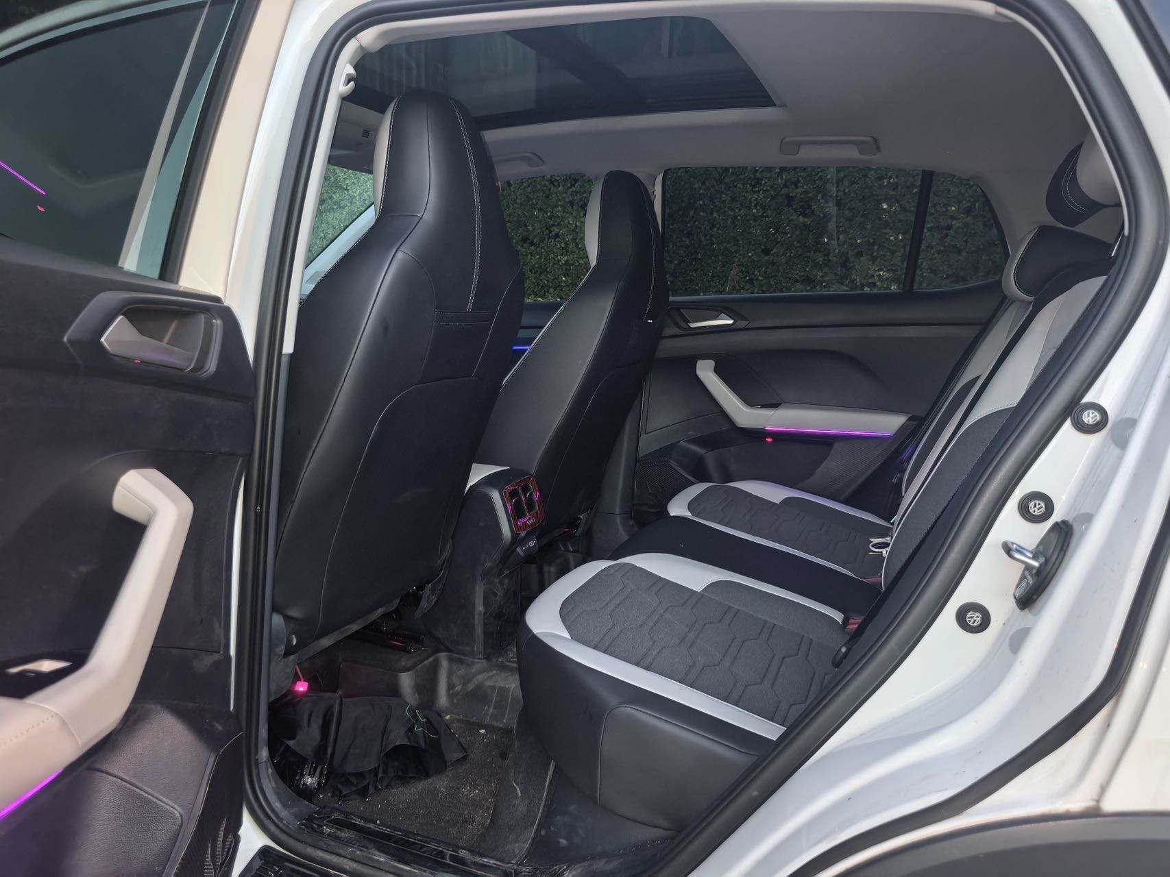 Volkswagen Tharu 2025 imagem de carro #5