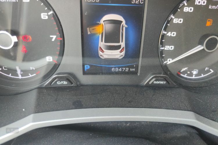 GEELY Emgrand GS 2018 car image #14