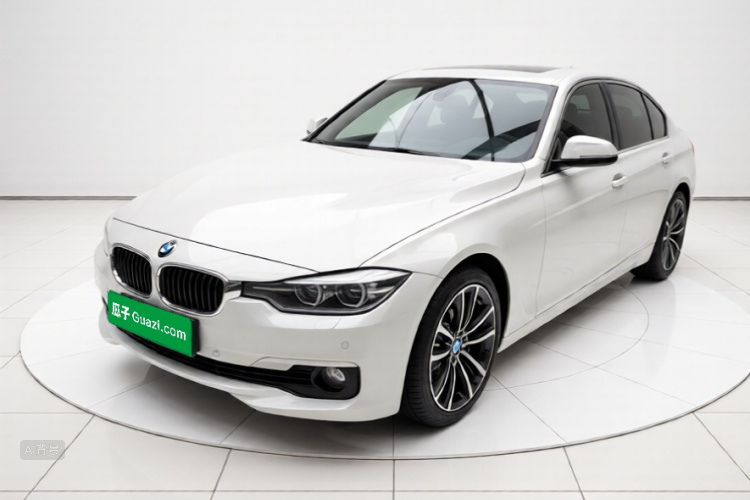 BMW 3 Series 2019 #2 BMW 3 Series 2019 car image #2