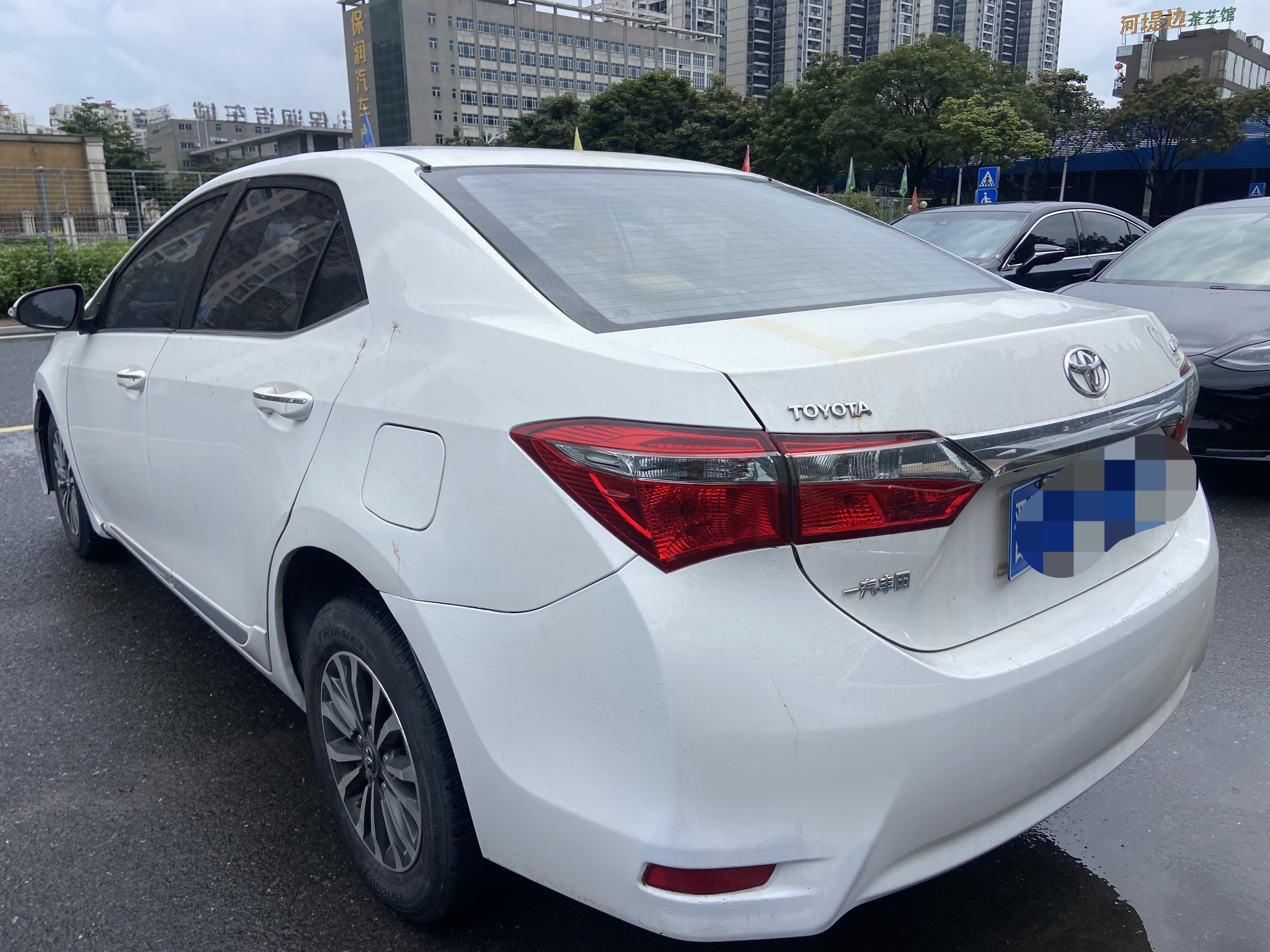 Toyota Corolla 2018 car image #9