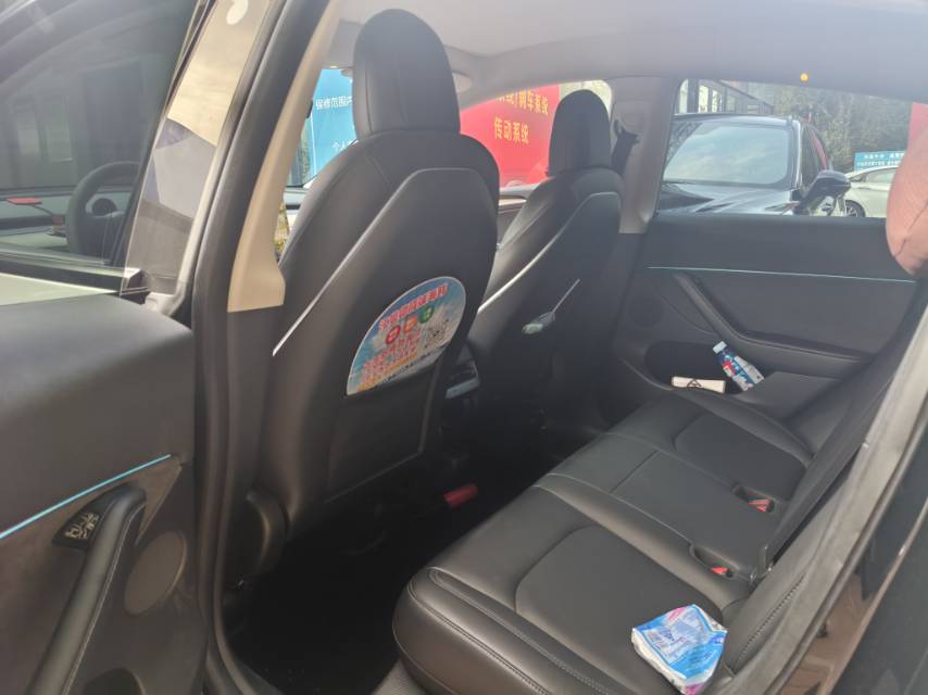 Tesla Model Y 2021 car image #4
