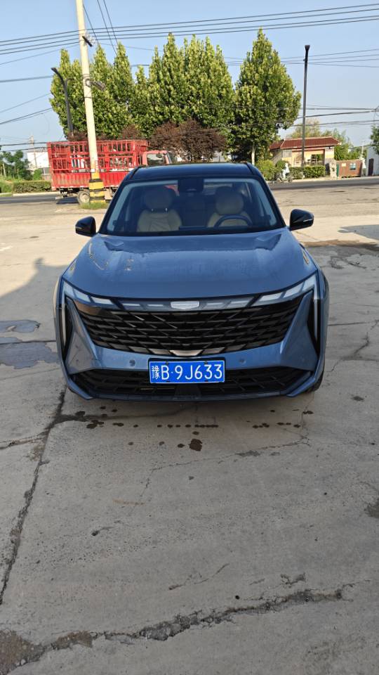 GEELY Boyue L 2022 car image #2