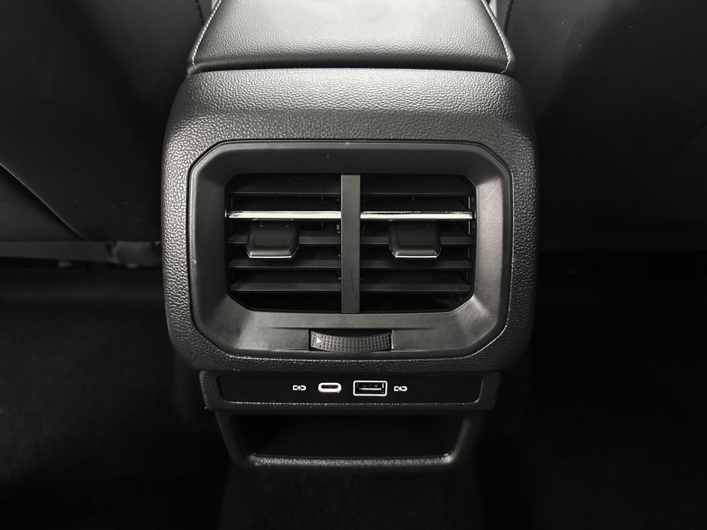 Volkswagen Tharu 2022 #12 Volkswagen Tharu 2022 car image #12