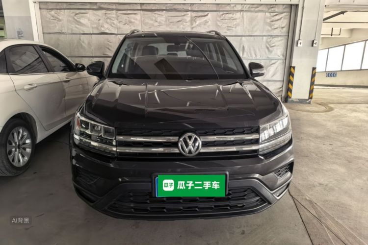 Volkswagen Tharu 2019 car image #3