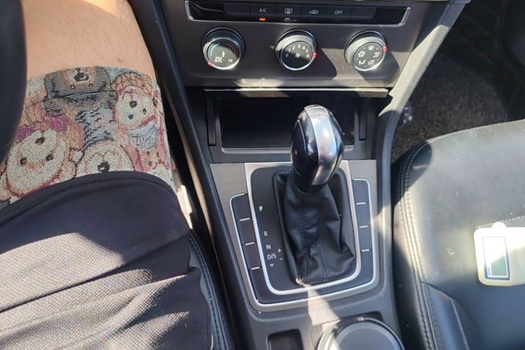 Volkswagen Golf 2016 #16 Volkswagen Golf 2016 imagem de carro #16