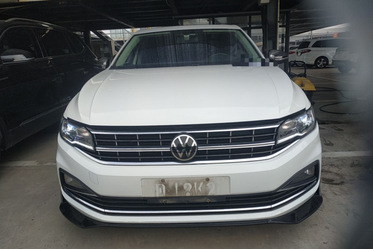 Volkswagen Bora 2021 car image #3