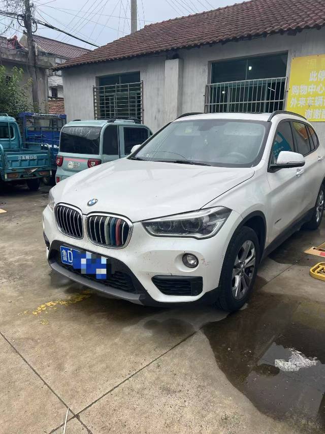 BMW X1 2017 car image 