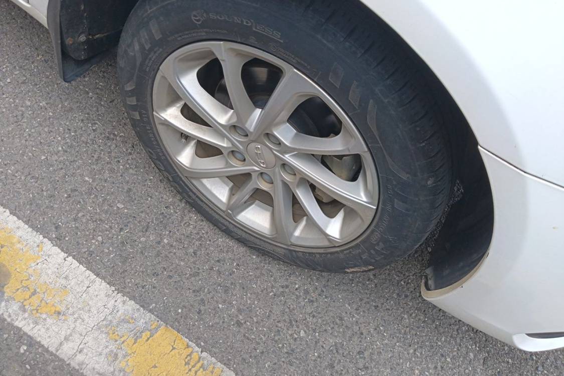 GEELY Emgrand 2020 car image #9