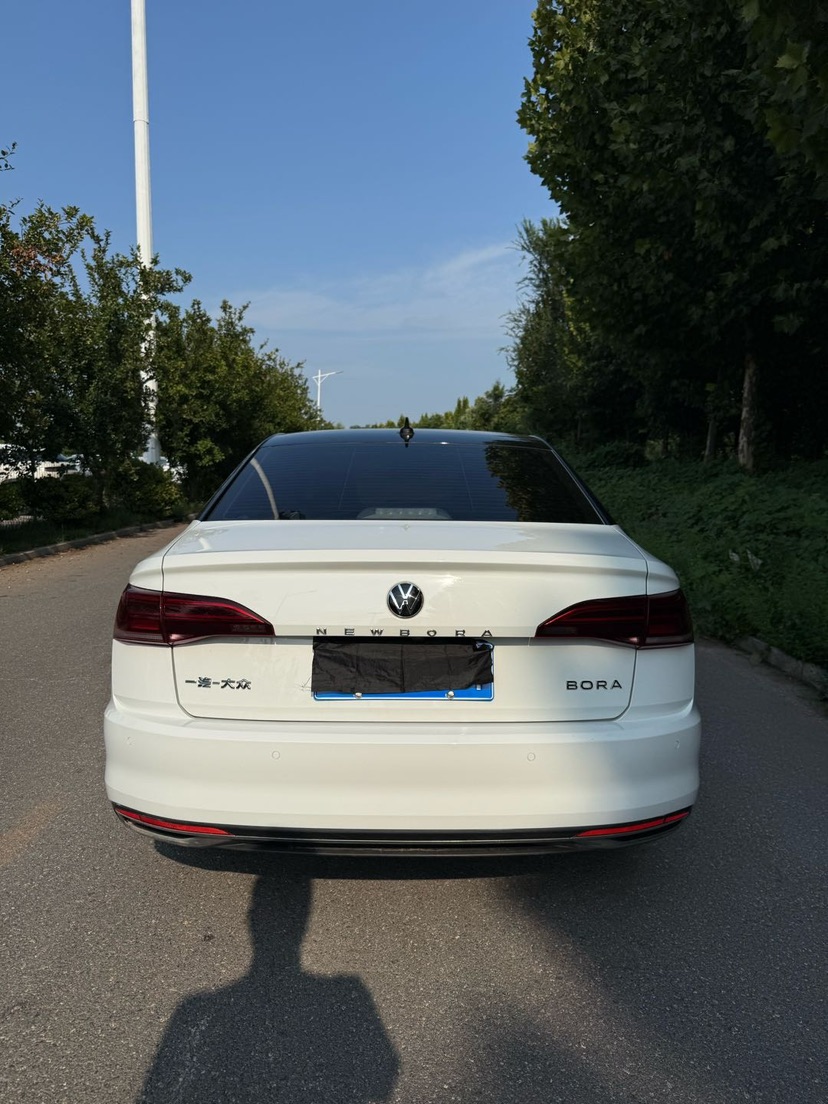Volkswagen Bora 2022 car image #8