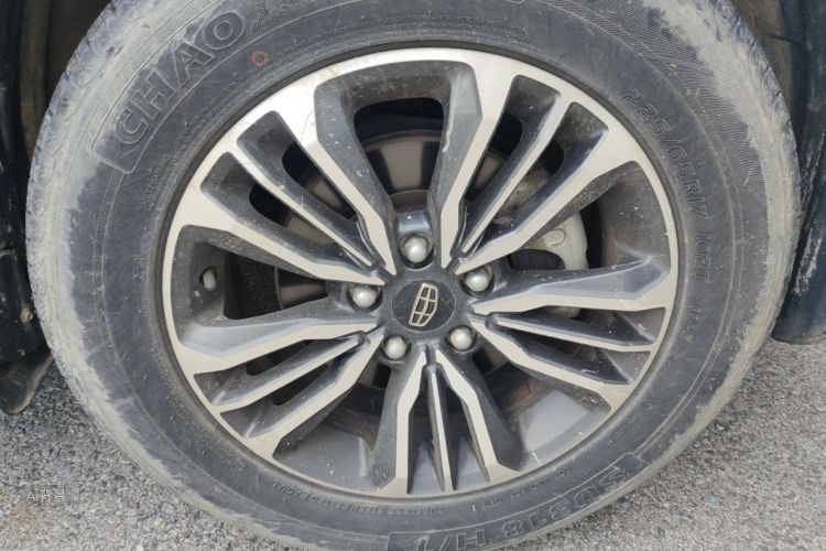 GEELY Vision X6 2017 car image #9
