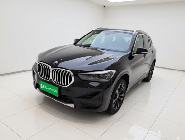BMW X1 2019 BMW X1 2019 car image