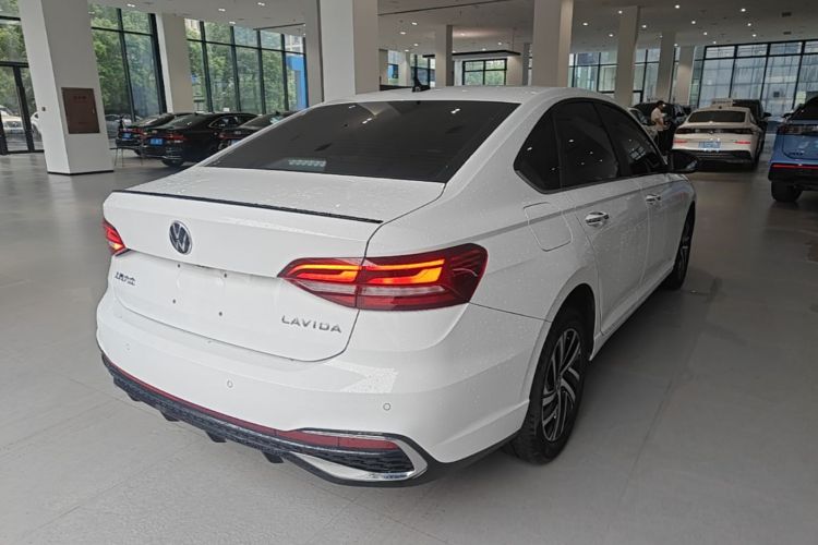 Volkswagen Lavida 2025 car image #7