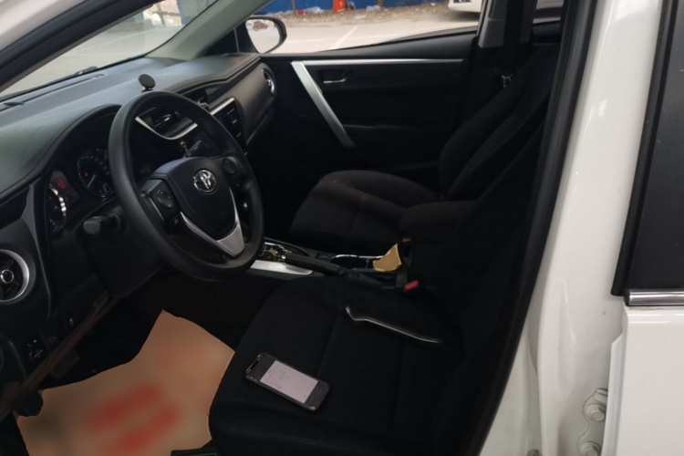 Toyota Corolla 2018 car image #15